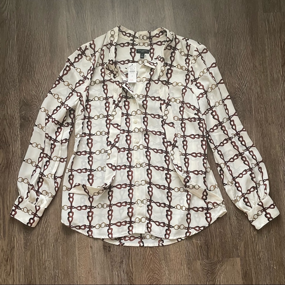 Talbots NWT Cream Horse Bit Button Up Blouse in Size P